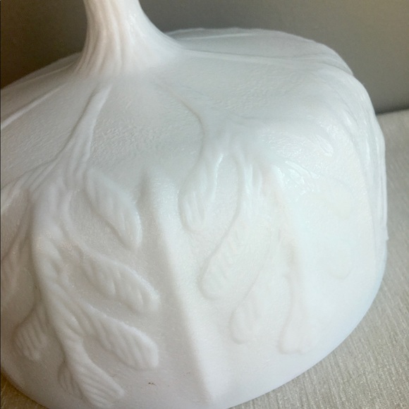 VINTAGE leaf motif pedestal planter/dish - Picture 4 of 5